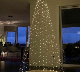 diy christmas tree made of firefly lights
