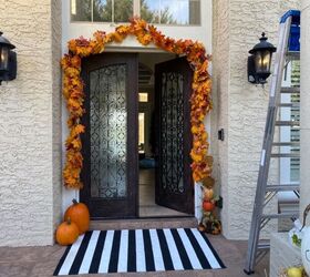 easy idea how to light up your inexpensive fall garland