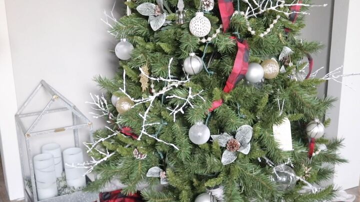 7 magnficas ideas para decorar el rbol esta navidad, Ideas de adornos pintados a mano
