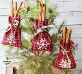 Adornos rústicos para el árbol de Navidad en mini bolsas a cuadros