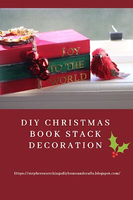 decorao de natal com pilha de livros faa voc mesmo