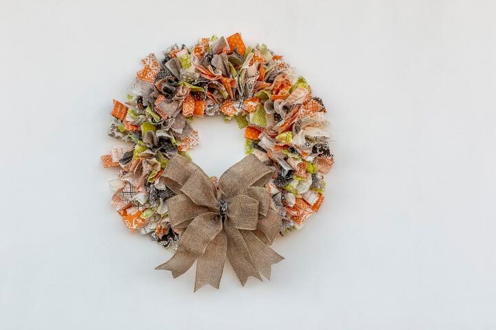 how to make a fabric wreath easy diy