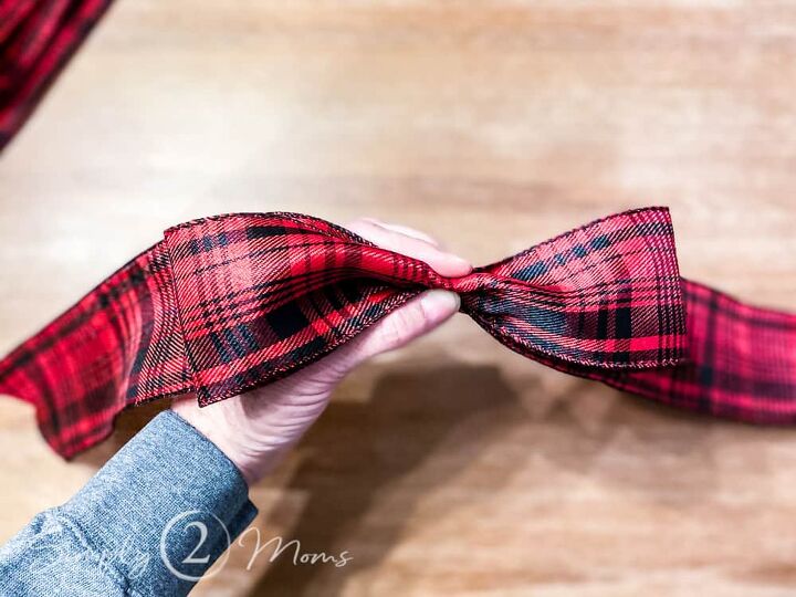 how to make an easy christmas bow