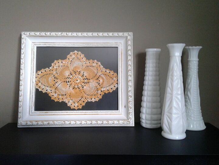 use picture frames and doilies to make charming wall art, Display Option