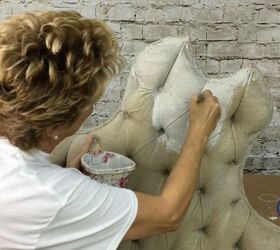 how to paint velvet fabric with chalk paint