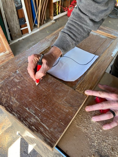 how to build a bench from an old door