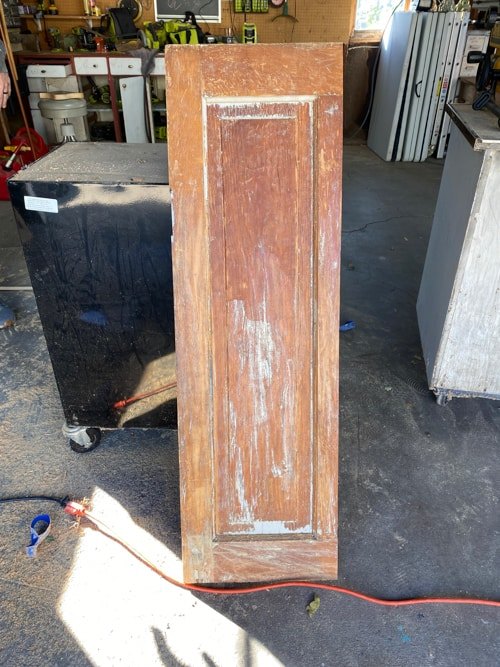 how to build a bench from an old door