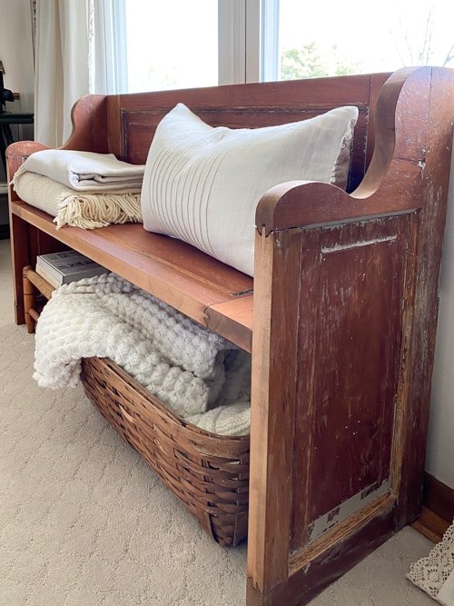 how to build a bench from an old door