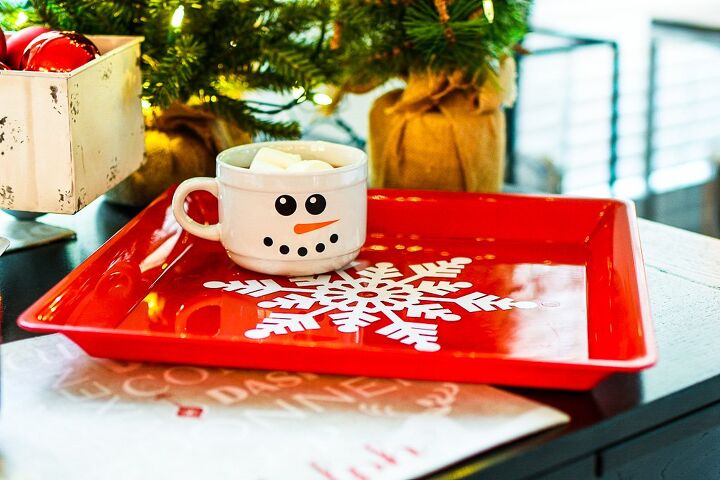 esta adorable taza navidea diy es fcil de hacer y un divertido regalo navideo