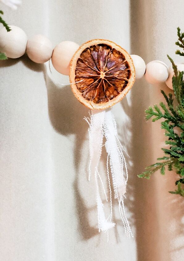 diy beaded christmas garland using dried oranges and wreaths