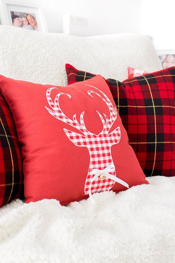 diy reindeer buffalo plaid christmas pillow cover