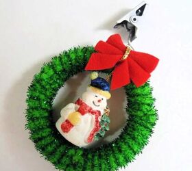 15 minute easy wreath ornaments from clip rings