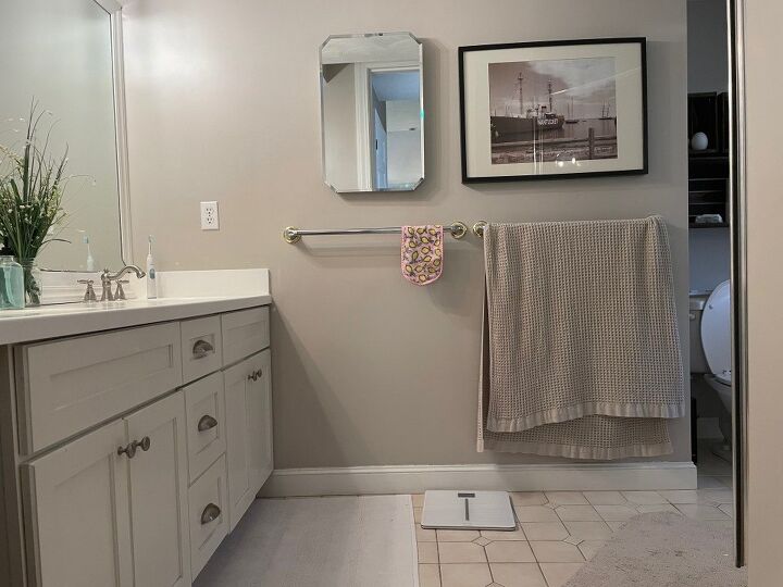 easy way to install vinyl floor tile over existing tile