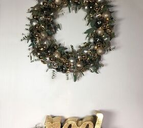 13 increbles ideas de decoracin navidea hechas con hallazgos de la tienda del dlar, Guirnalda de adornos