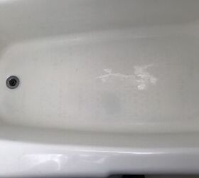 Cleaning the permanent slip-guard dots in my porcelain bathtub