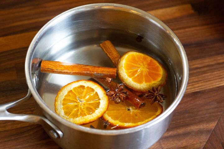 orange spice stovetop potpourri, Stovetop potpourri ready to be heated