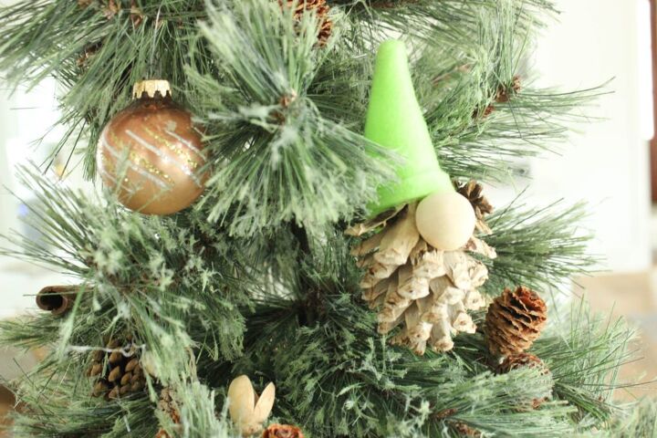 diy pinecone gnome ornaments christmas tree tour