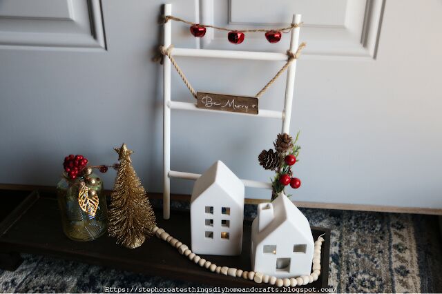 diy mini escaleras de madera con decoracin navidea