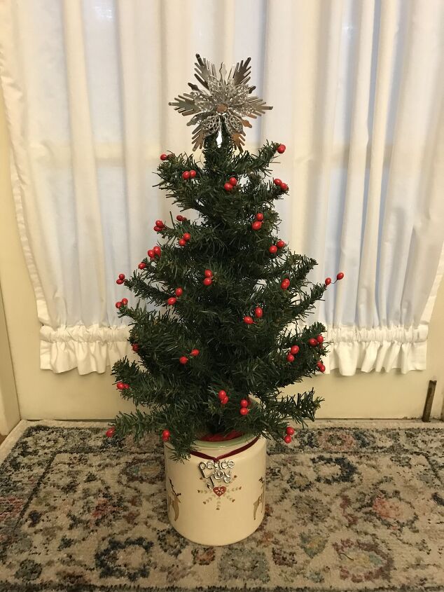 old christmas tree upcycled using stuff at home my only cost 1 00