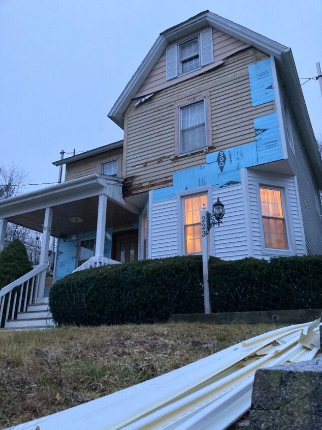 q shutters or no shutters
