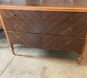 What she does to her old dresser after spraying it with oven cleaner (this is stunning!)