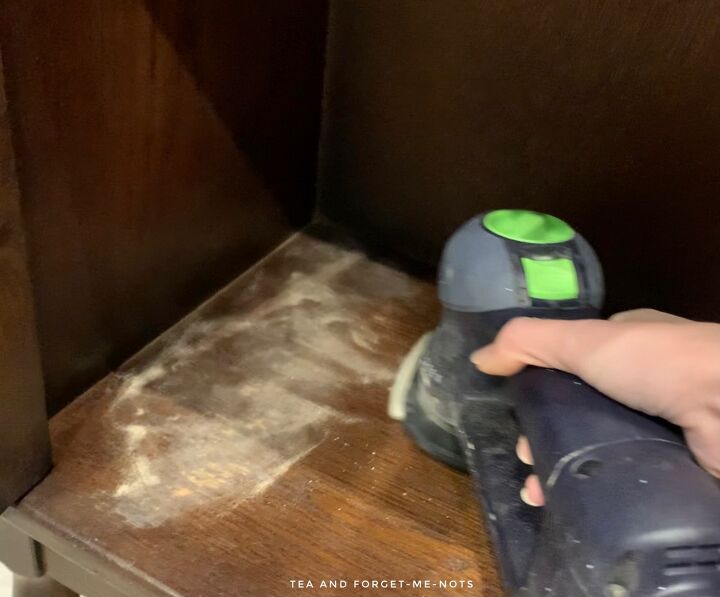 Timeless Elegance How To Successfully Paint Wood Furniture Black timeless-elegance-how-to-successfully-paint-wood-furniture-black