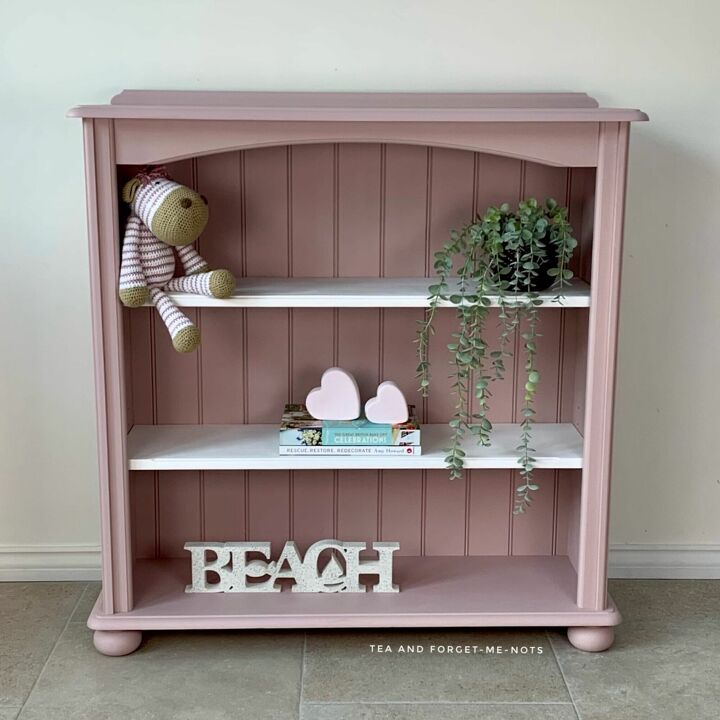 new look for a bookshelf from pine to pink