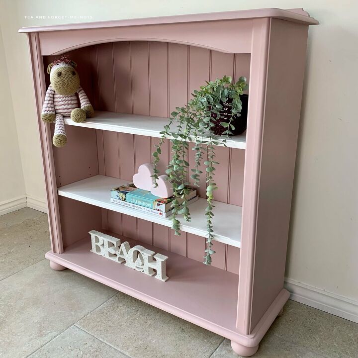 nuevo look para una estantera de pino a rosa