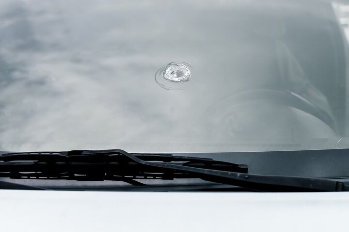 How to Fix a Cracked or Chipped Windshield | Hometalk
