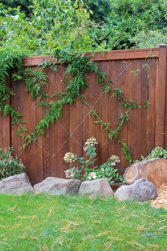 5 tips for staining a fence