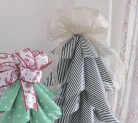 5 quick and easy steps to make a wrapping paper christmas tree, Wrapping paper Christmas trees