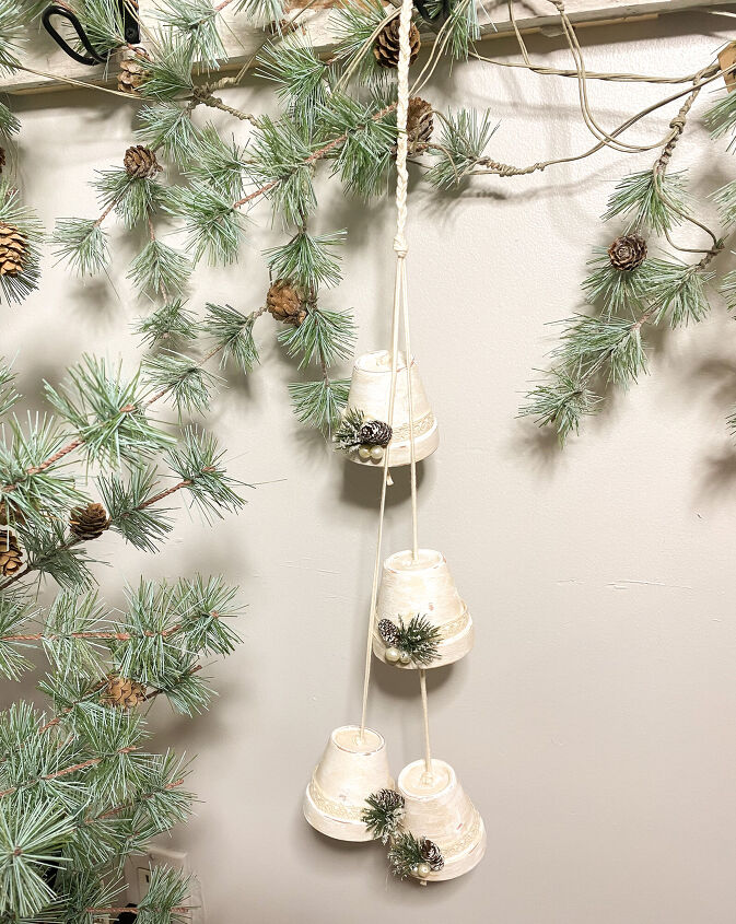 14 maneras de alegrar la decoracin este invierno, Campanas de Navidad de la granja