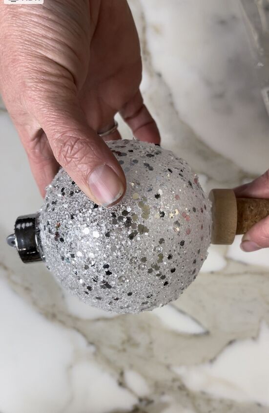 diy wine stopper new year s eve party decor