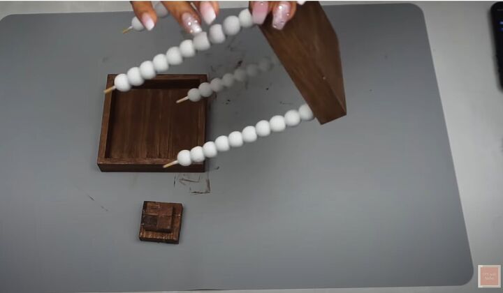 easy quick farmhouse beaded lantern