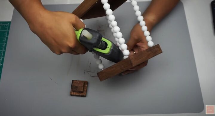 easy quick farmhouse beaded lantern