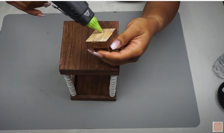 easy quick farmhouse beaded lantern