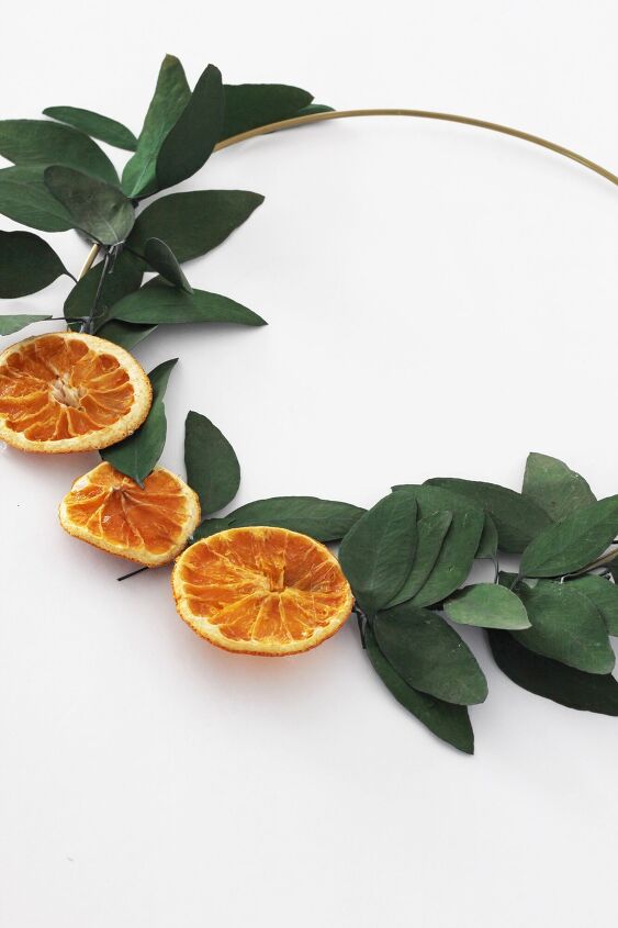 dois artesanatos fceis de inverno com laranjas secas