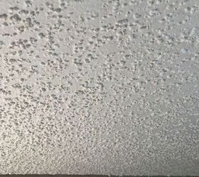 https://cdn-fastly.hometalk.com/media/2021/12/28/8110517/how-to-remove-popcorn-ceiling-and-when-you-shouldn-t-try-it-yourself.jpg?size=1200x628