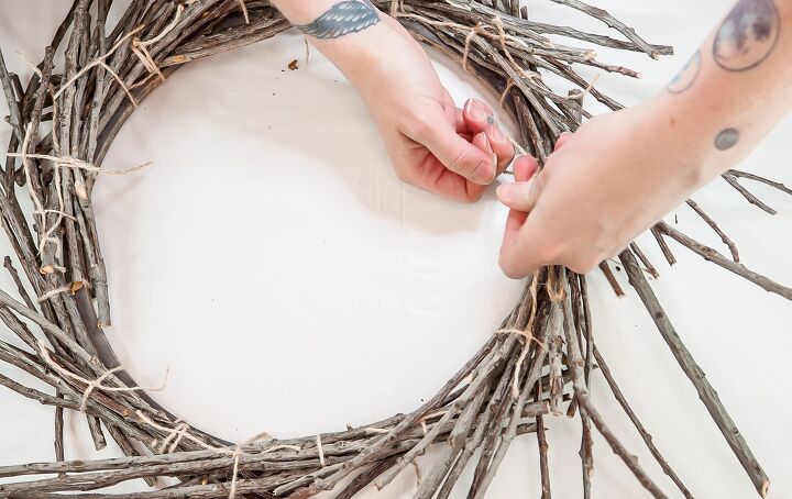flower pine cones twig wreath