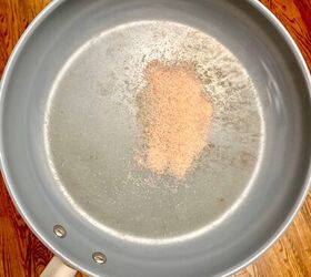 https://cdn-fastly.hometalk.com/media/2021/12/30/8127694/how-to-restore-a-ceramic-coated-frying-pan.jpg?size=720x845&nocrop=1
