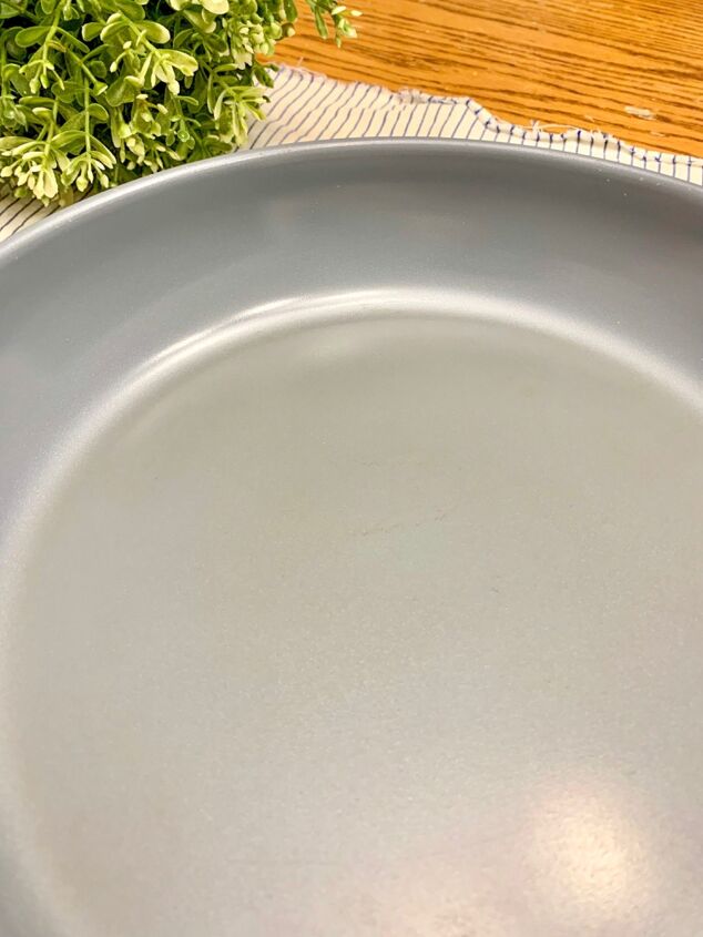 how to restore a ceramic coated frying pan