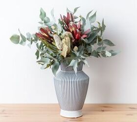 how to arrange flowers in a tall vase, flower arrangement in ribbed vase