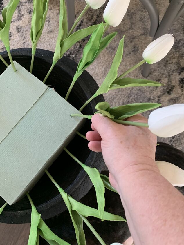 DIY Spring Urn Filler | Hometalk