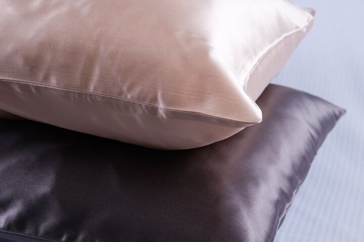 how to wash silk pillowcases so they stay soft and smooth, pink and purple silk pillows