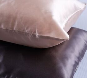 The Best Way to Wash Silk Pillowcases