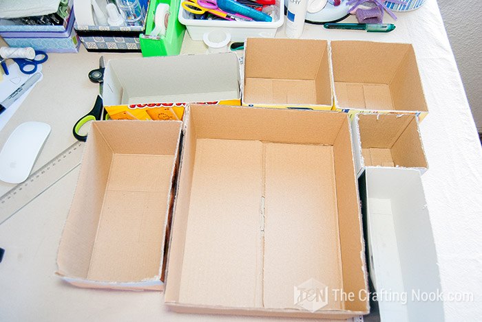 como fazer organizadores de gavetas com caixas recicladas