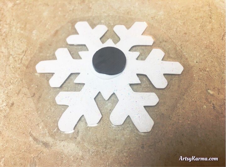 diy snowflake decor to celebrate the rest of winter