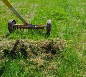 how to aerate a lawn by hand, manual rolling spike aerator