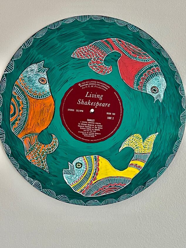 how to up cycle old vinyl record into unique folk art, Up cycled re record art