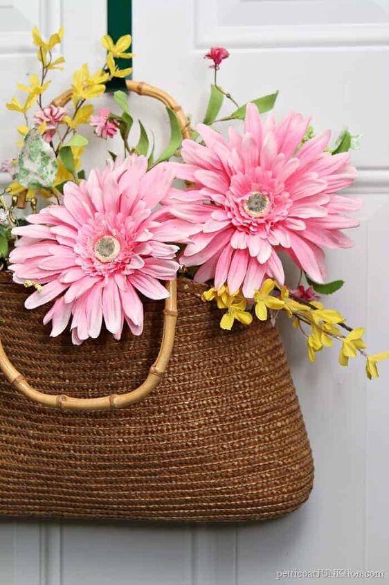 faa uma coroa de flores simples para bolsas